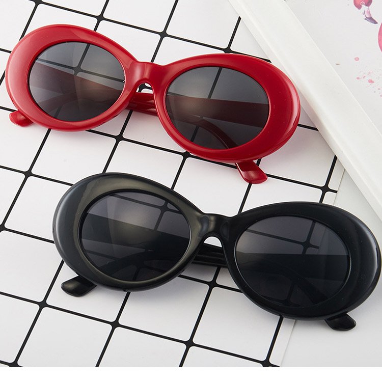 14， round sunglasses